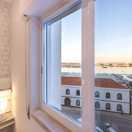 Torri Apartment *